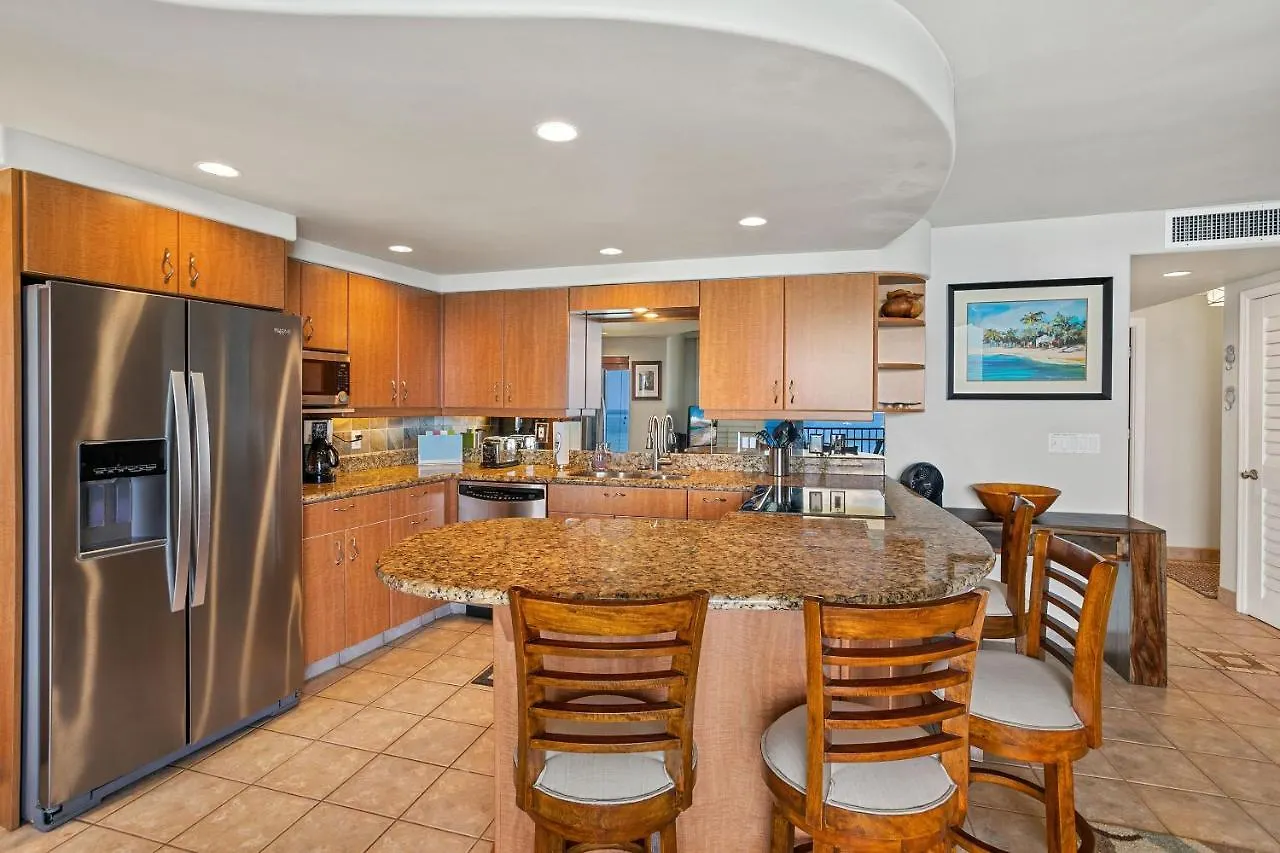 Kihei Beach 606 - Direct Ocean Front, Central Ac! 0*,