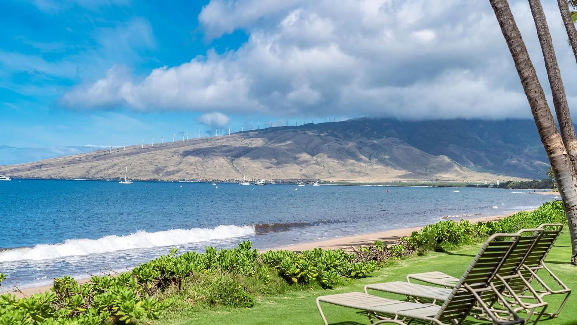 Kihei Beach 606 - Direct Ocean Front, Central Ac! Holiday home