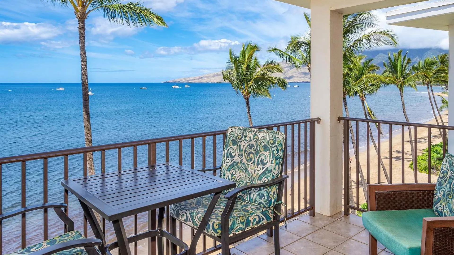 Holiday home Kihei Beach 606 - Direct Ocean Front, Central Ac!