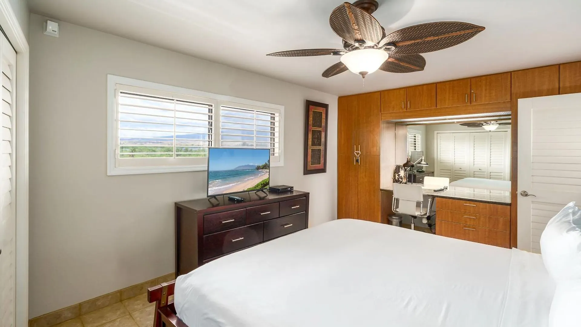 Kihei Beach 606 - Direct Ocean Front, Central Ac!